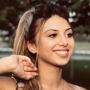 Sarah - Insegnante di ripetizioni - Bovisio-Masciago