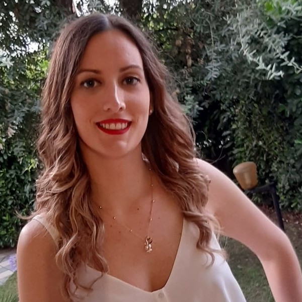 Marianna - Prof d'italiano lingua straniera - Cicciano