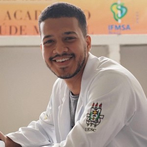 Luis - Prof de medicina - 