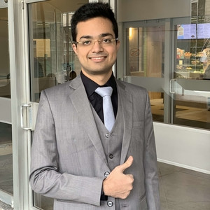 Mayank Himanshubhai - Computer programming tutor - Vancouver
