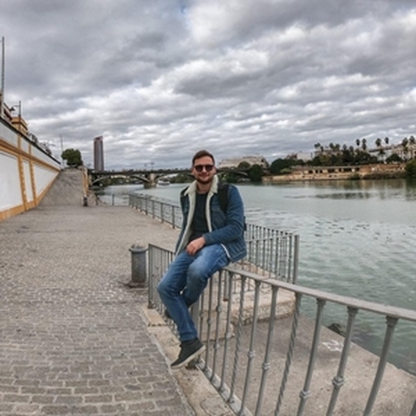Francesco - Insegnante di fisica - Pisa