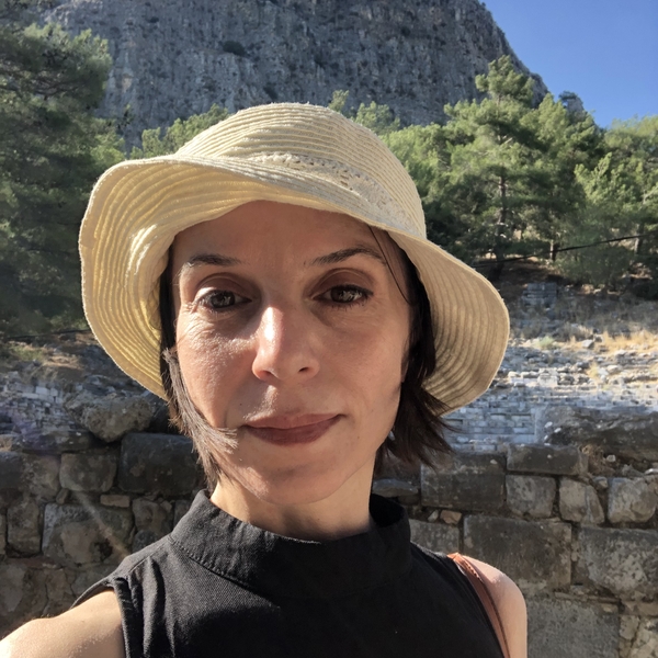 Deniz - English tutor - Toronto