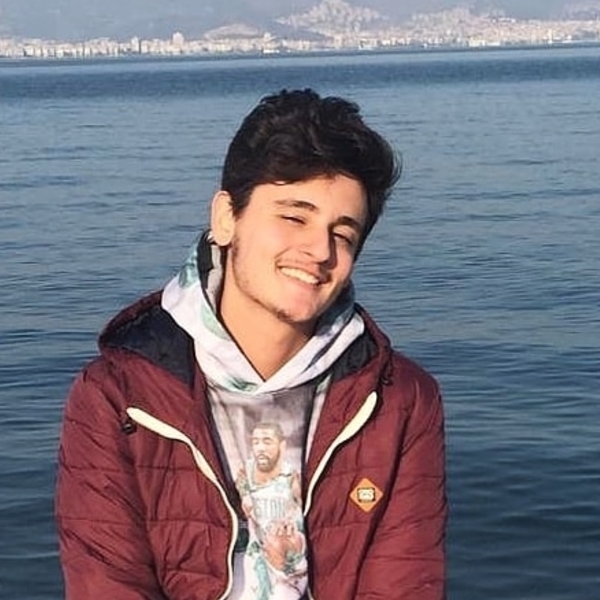 Semih - İngilizce öğretmeni - 