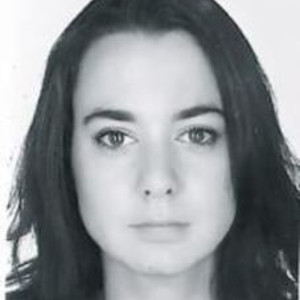 Emilie - Prof d'histoire de l'art - Cran-Gevrier