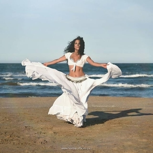 Sílvia - profesor de danza oriental - València
