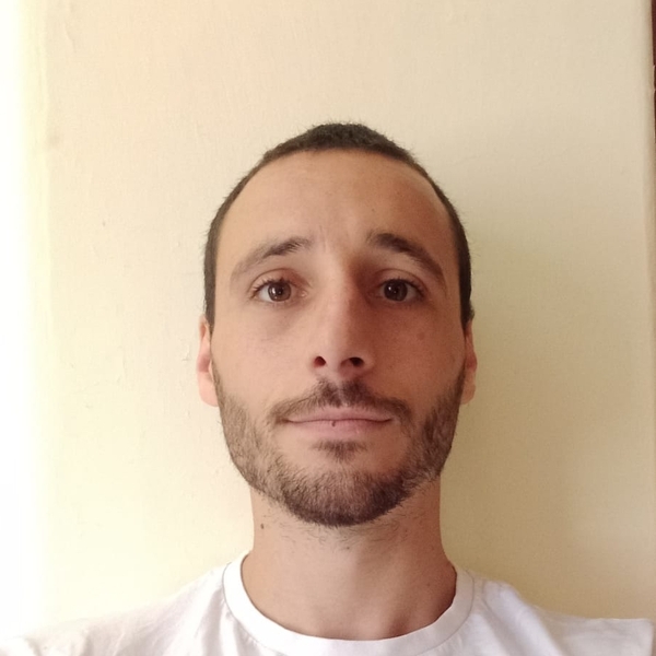Gonzalo - profesor de biología celular - Villa Gesell