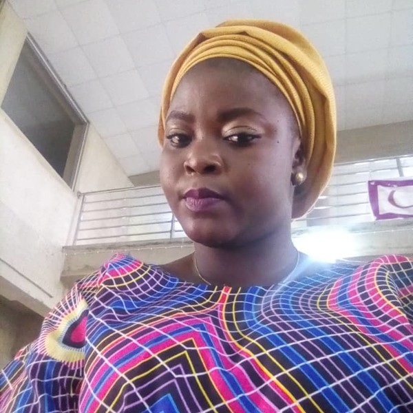 Adebayo - English tutor - Lagos