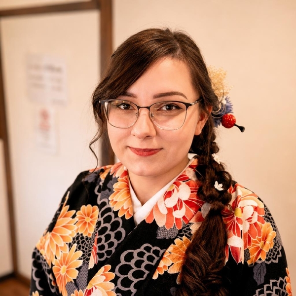 Weronika - nauczyciel tłumaczenia japońskiego - Kraków