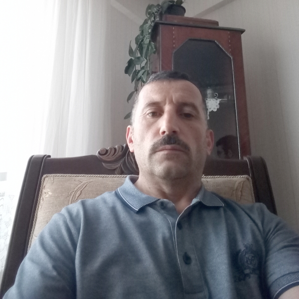 Salih - Okul derslerine destek öğretmeni - Sivas