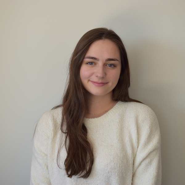 Lucie - Prof de maths - Villebon-sur-Yvette