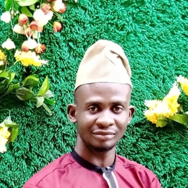 Oni - Swimming tutor - Ikeja