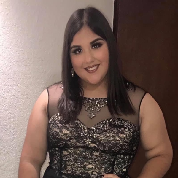 Diana - Profesor de ayuda con la tarea - Allende