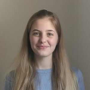 Delfina - Insegnante di comprensione scritta - inglese - Milano