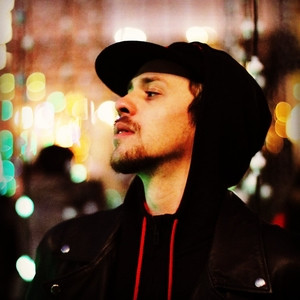 Thomas - Prof de MAO - Lasne