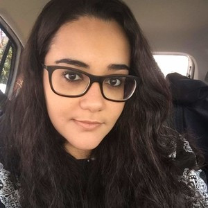 Ana Heloisa - Prof de português para estrangeiros - Emaús
