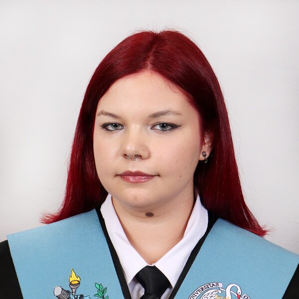 Adriana - profesor de mandolina - San Fernando de Henares