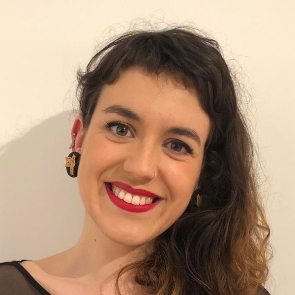Iris - Prof de chant - Lausanne