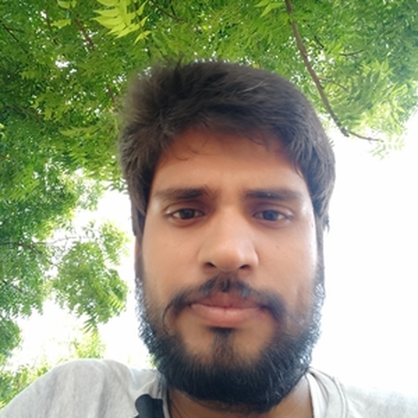 Piyush - History tutor - Lucknow