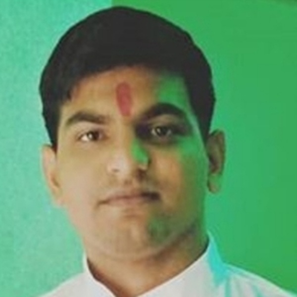 Lucky - Maths tutor - Kosli