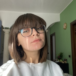 Laura - Insegnante di ripetizioni - Samarate