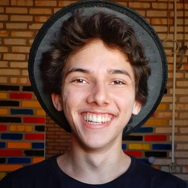 Ian - Prof de turismo - Cascavel