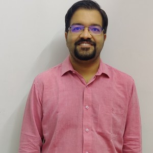 Chinmay - Foreign politics tutor - Dombivli