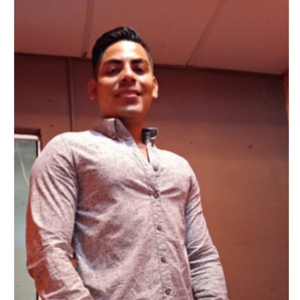 Carlos - profesor de derecho civil - 