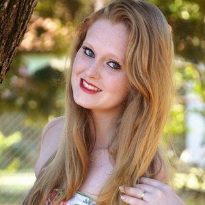 Debora - Professor de matemática - Brasília