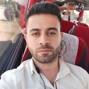 Tahsin - Tarih öğretmeni - 