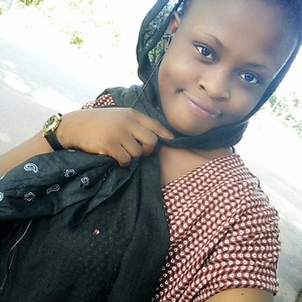 Esther - Geometry tutor - Lagos