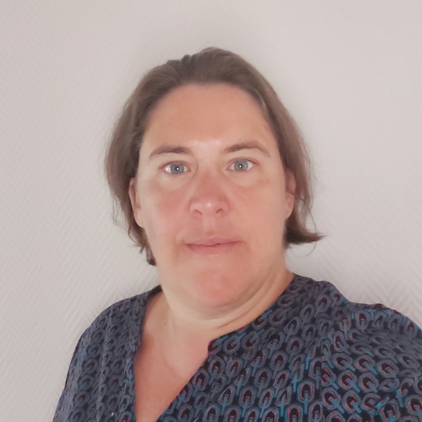 Aline - Prof de management et gestion d'entreprise - Montigny-le-Tilleul