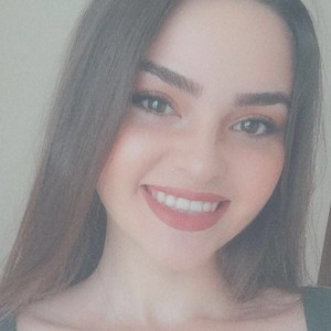 Selin - Tarih öğretmeni - 