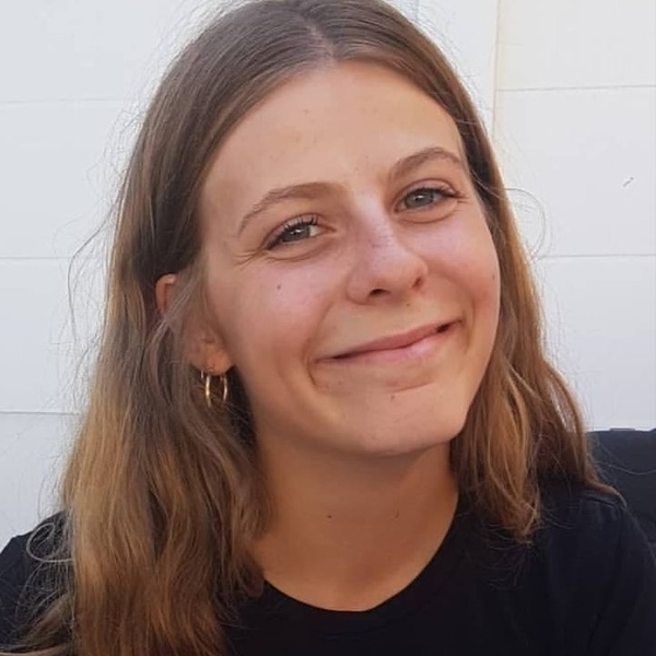 Chloé - Prof de français - Paris