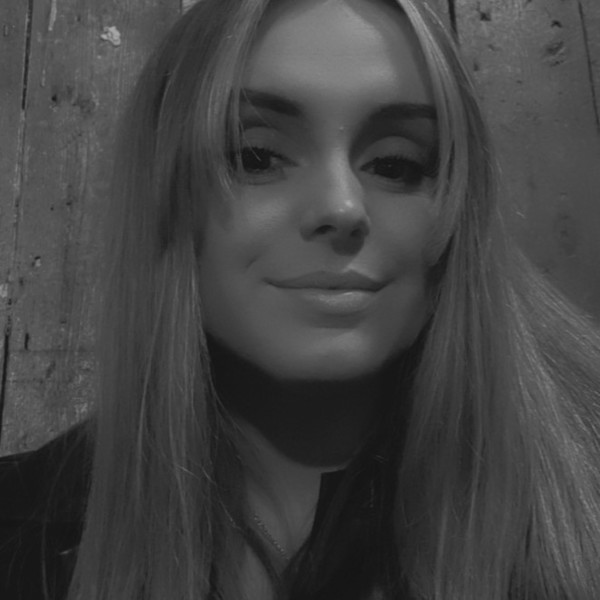 Zoe - Maths tutor - Newtownabbey