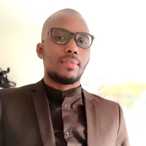 Abou - Prof de création de site web - Saint-Denis