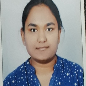 Ayushi - Computer programming teacher - Nagpur