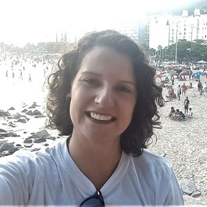 Heide - Professor de costura - Rio de Janeiro