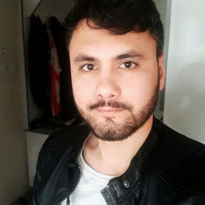Emre - Matematik öğretmeni - Bilecik
