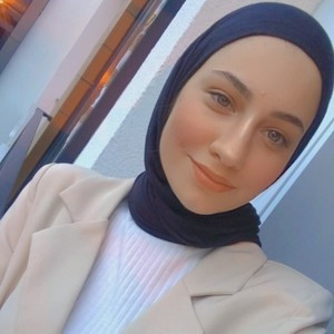 Selmin Nur - Matematik öğretmeni - Düzce