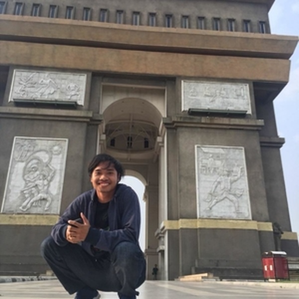 Viqi - Guru bahasa inggris - Bekasi