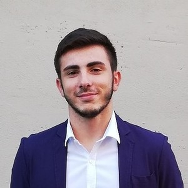 Davide - Insegnante di economia - Cuccurano