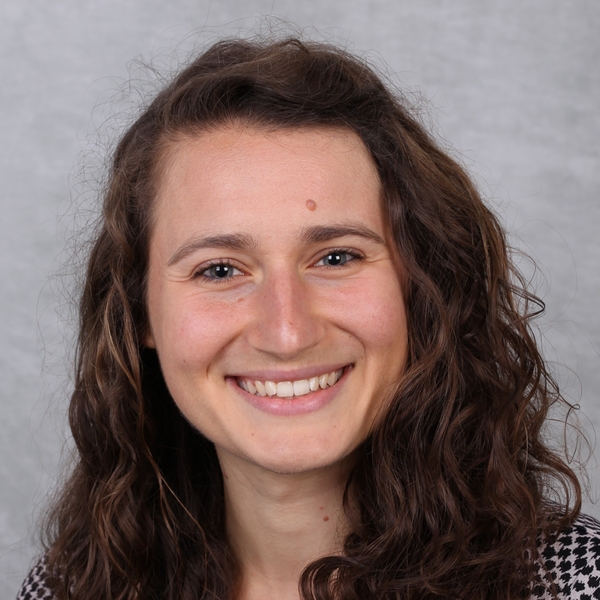 Isabella - Lehrkraft für Deutsch als Fremdsprache - 