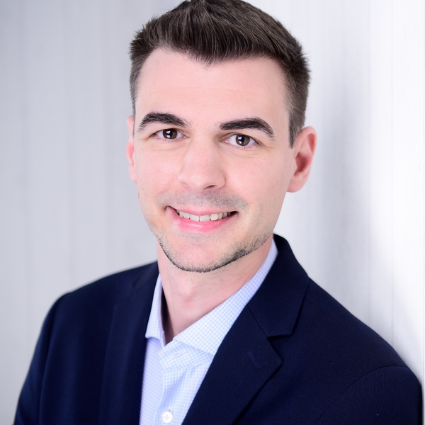 Rafael - Lehrkraft für BWL - Essen