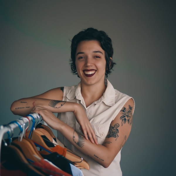 Lua Clara - Prof de cultura geral - 