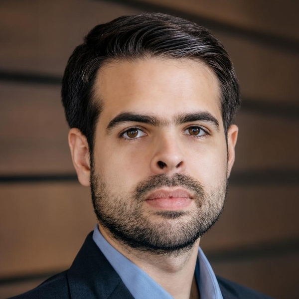 Konstantinos - Essay Writing tutor - London