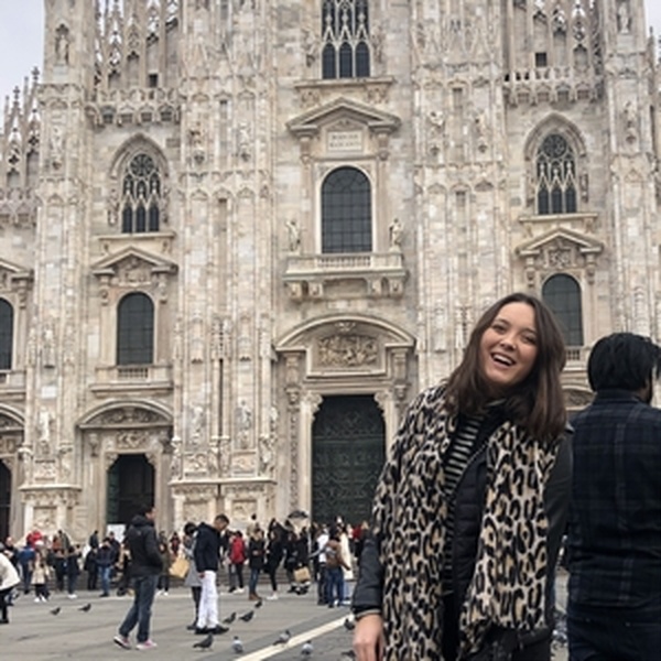 Laura - Profesor de matemática - Madrid