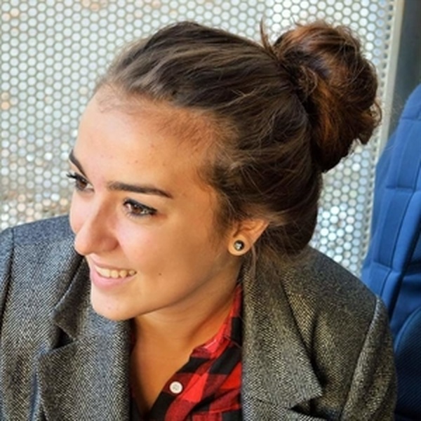 Léa - Prof de fle - français langue étrangère - Perpignan