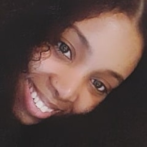 Nafia - Prof de français - Épinay-sur-Seine