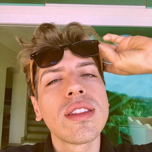 Victor - Professor de inglês - Jardim