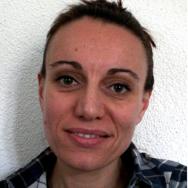 Elena - Insegnante di disegno tecnico - Varese